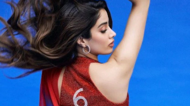 Janhvi Kapoor Opens Up About Wearing Rented Clothes and Jewelry